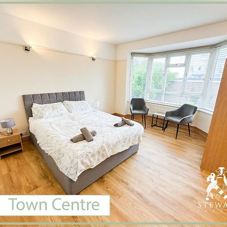 Town Centre Apartment Sleeps 9 Борнмут Екстер'єр фото